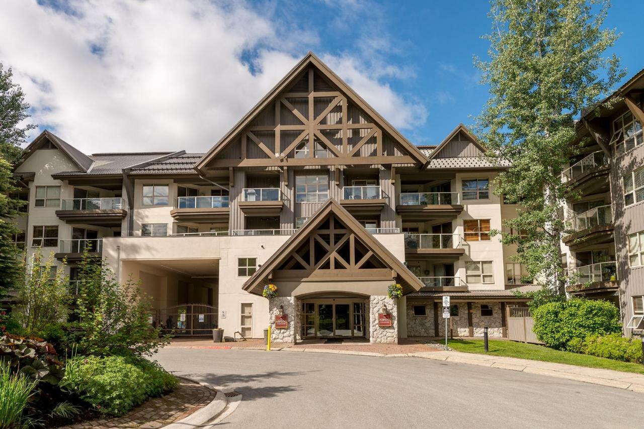 The Aspens On Blackcomb Whistler Exterior photo
